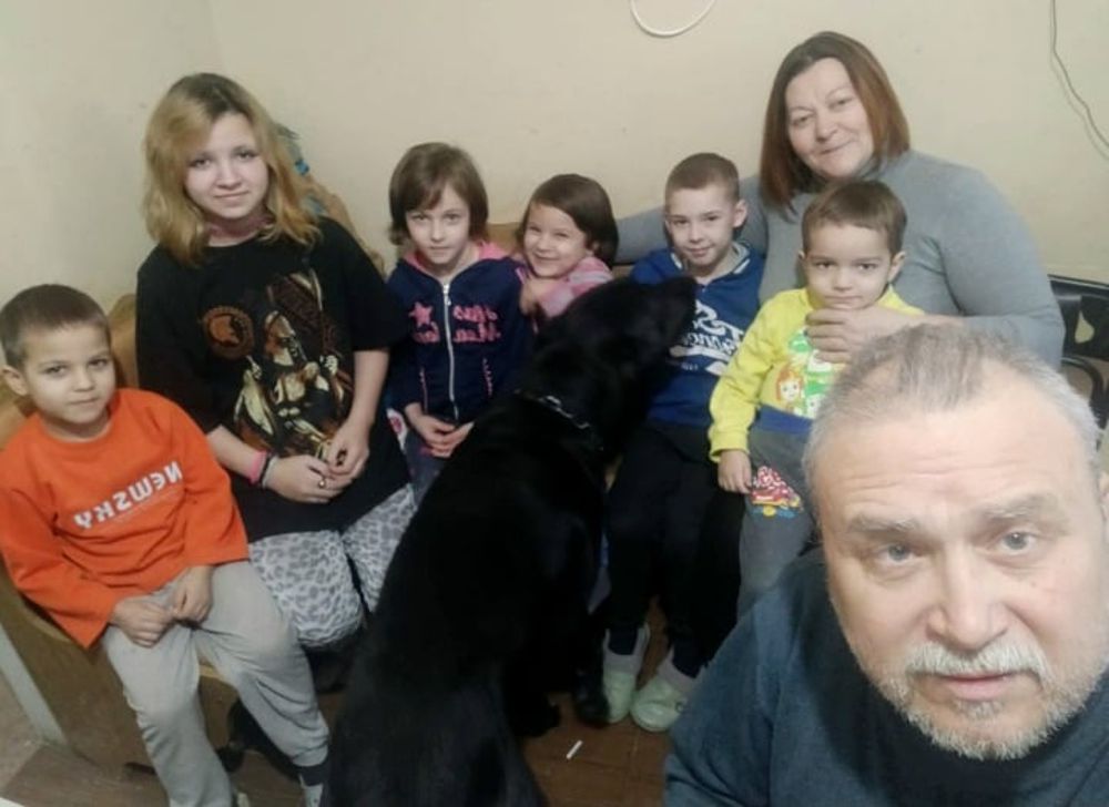 Ukraiņu audžuģimene patvērumu gūst Talsos