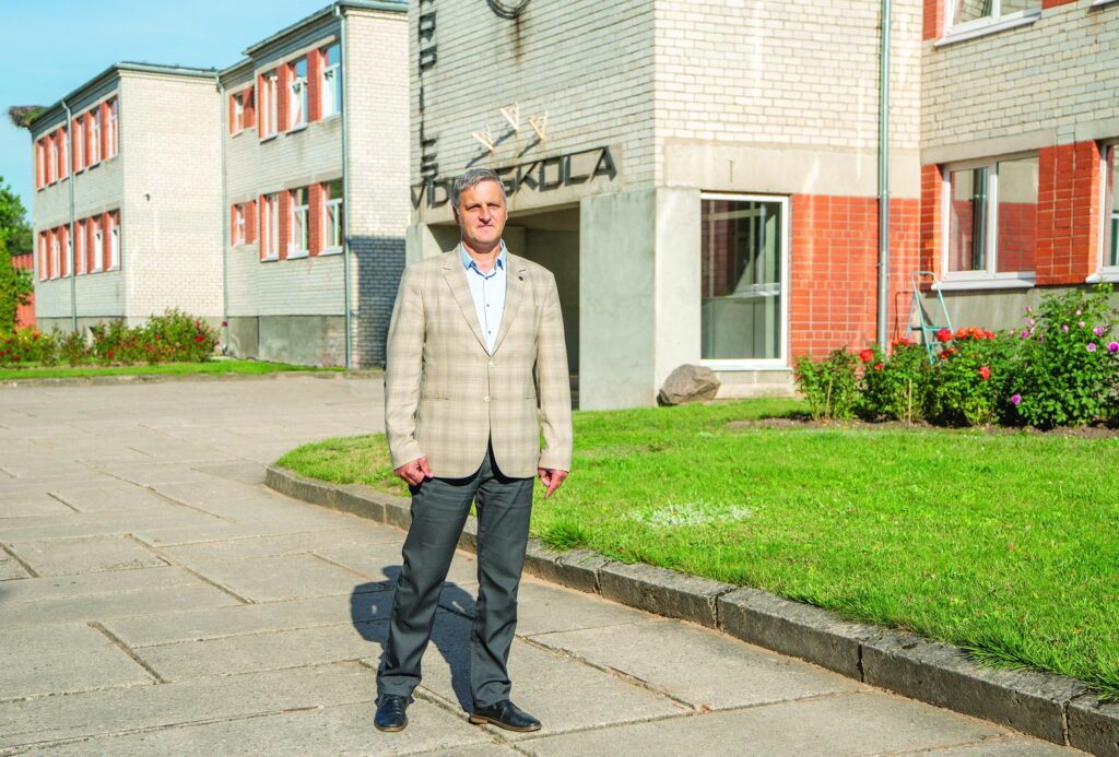 Otrajā septembrī skolas durvis vaļā ver arī jaunie direktori