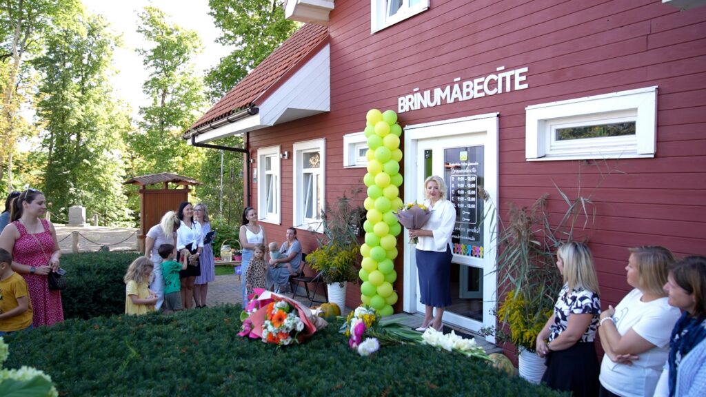 Baznīckalnā atklāj “Brīnumābecīti”