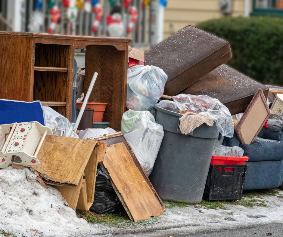 Ikmēneša rēķinos iekļaus samaksu par lielgabarīta atkritumu izvešanu