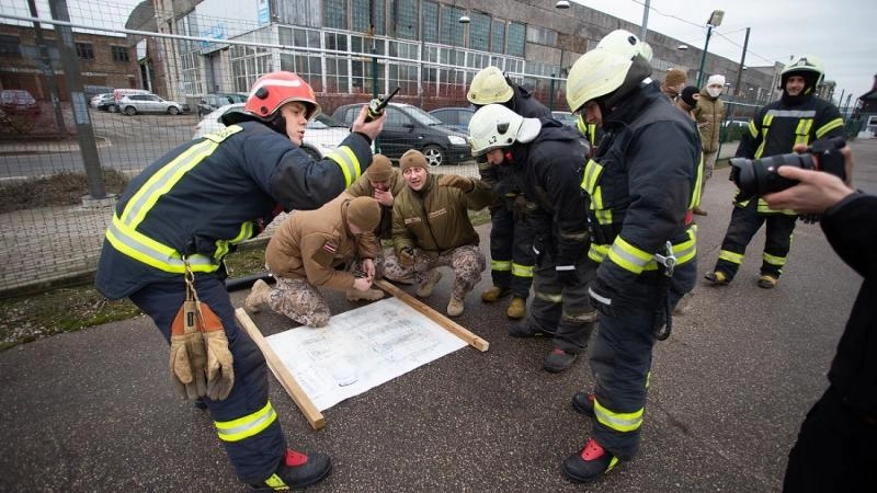 Aicina aktīvus iedzīvotājus iesaistīties civilās aizsardzības stiprināšanā
