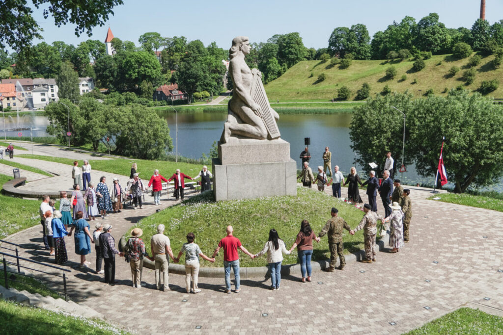 Talsu novadā pieminēs 1941. gada deportāciju upurus